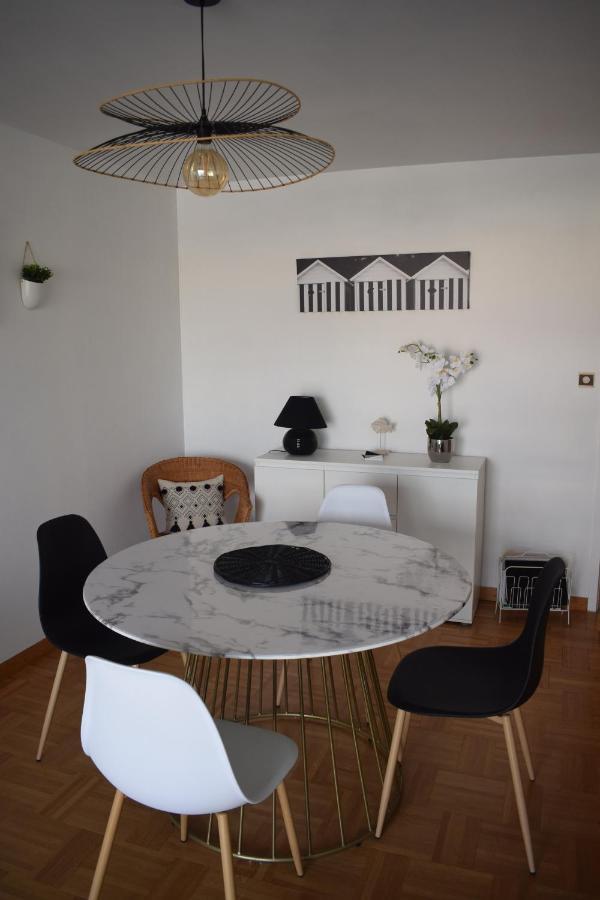 Cote Et Vie - Appartement Et Garage Saint Gilles Croix de vie Kültér fotó